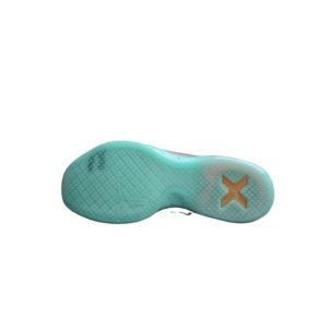Alternative view of Nike Kobe 10 Easter