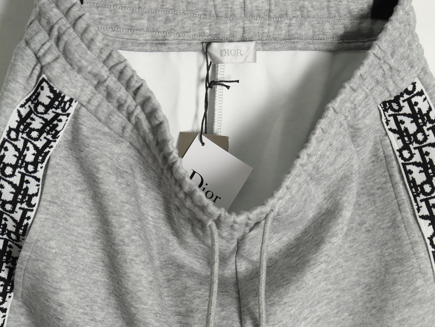 Dior With Antique Flower Print On The Sides Gray - Image 3