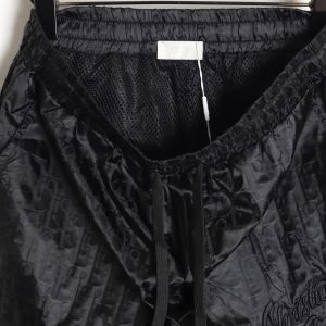 Alternative view of Dior Shorts With Dark Jacquard Print