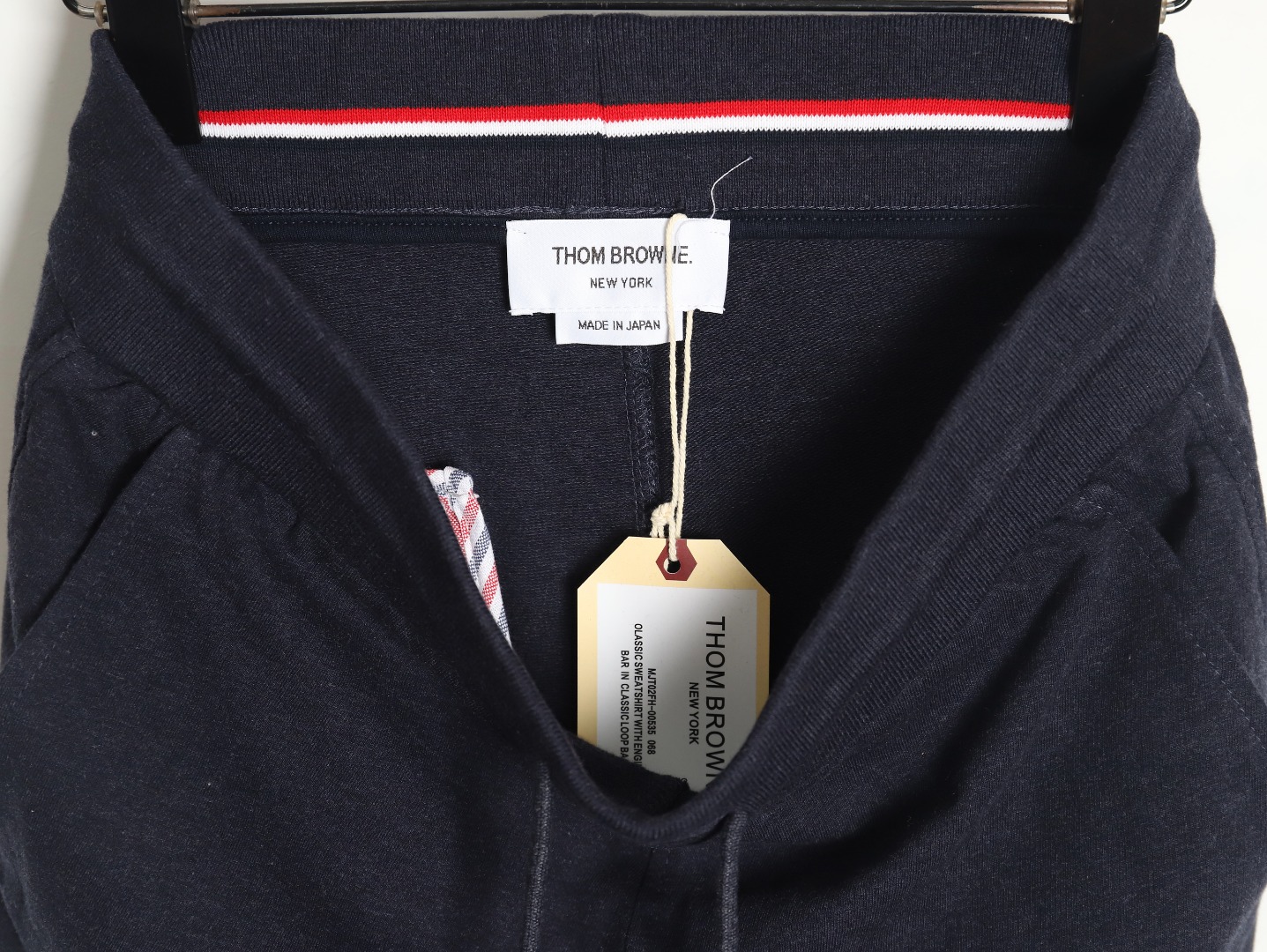 Thom Browne Gold Anchor Embroidery Thread Shorts Black - Image 3