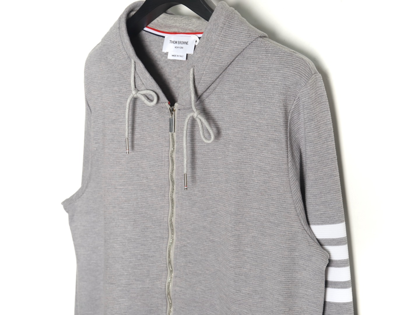 Thom Browne Gray Jacket With Waffle Zipper And Waves - Image 3