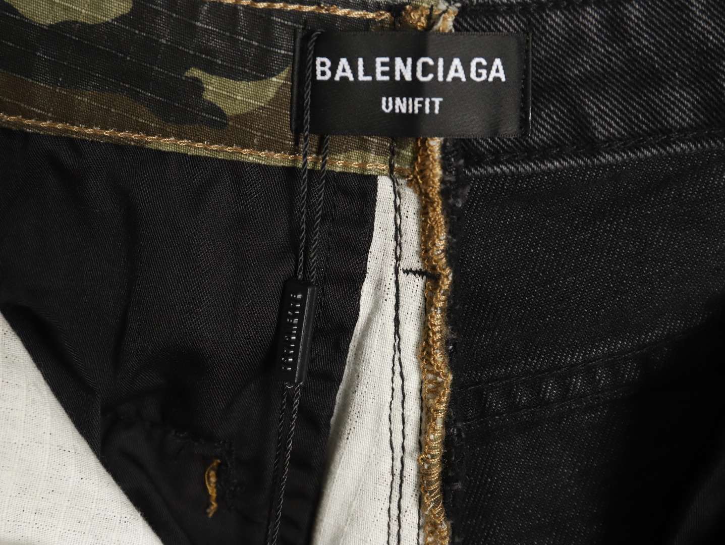 Balenciaga Camo Stitching Wide Leg Denim Pants - Image 3