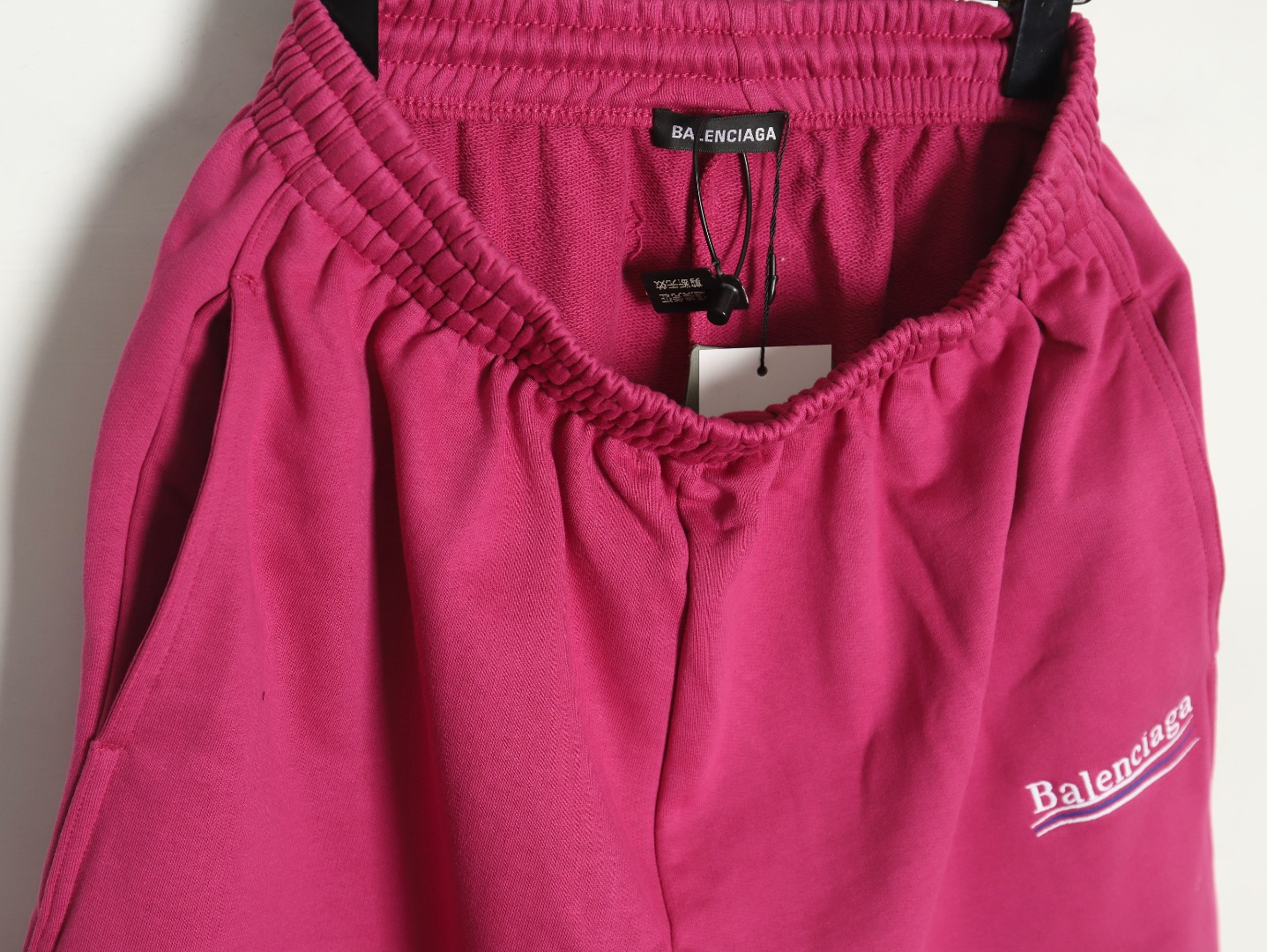 Balenciaga Pink Embroidered Basic Shorts - Image 3