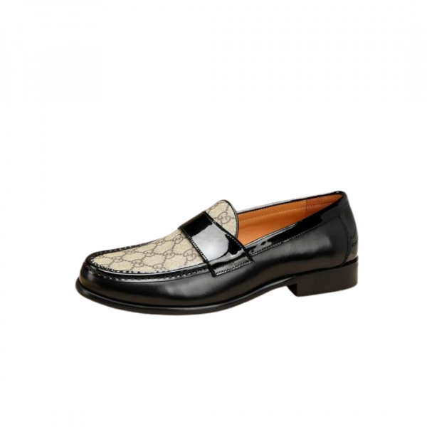 Gucci Black Patent Leather Loafer 01101