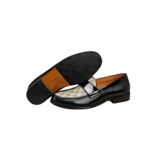 Alternative view of Gucci Black Patent Leather Loafer 01101