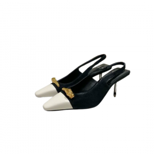 Alternative view of Gucci Printed Heels 0403