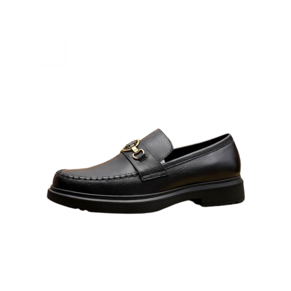 Gucci Buckled Loafer 1090