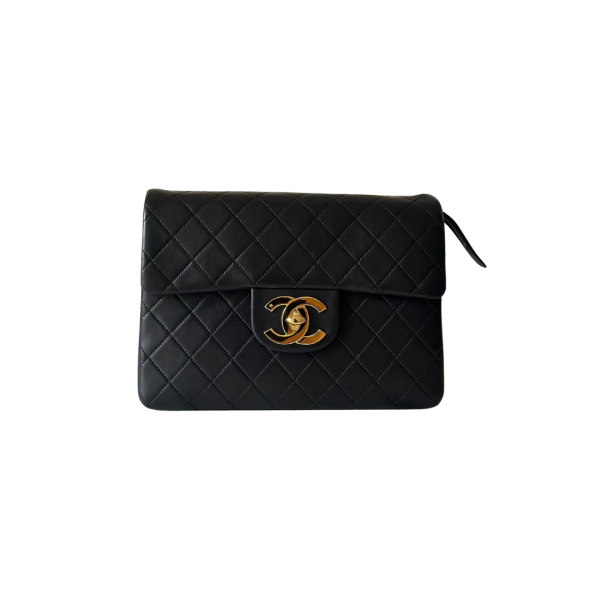 Chanel Maxi Smooth Black