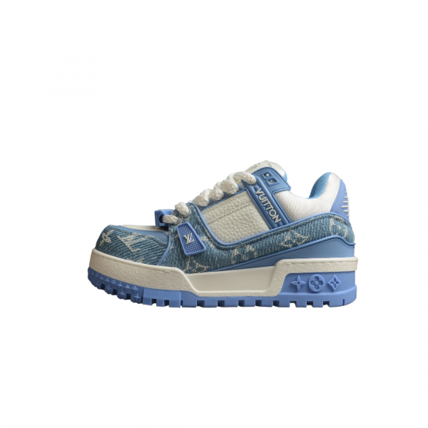 Louis Vuitton Trainer Maxi Light Blue/White