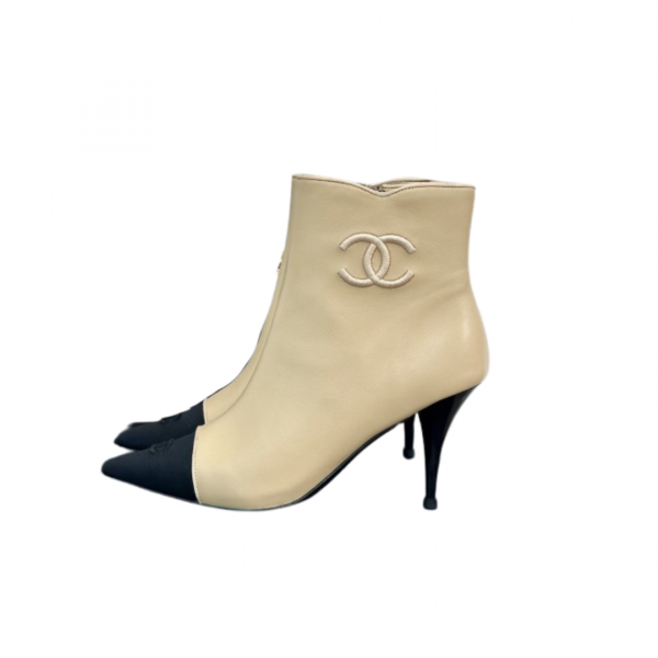 Chanel Heeled Bootie Cream