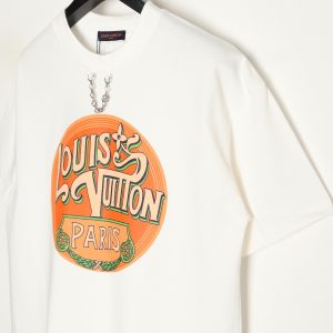 Louis Vuitton short-sleeved T-shirt with flying letter print and chain - Image 3