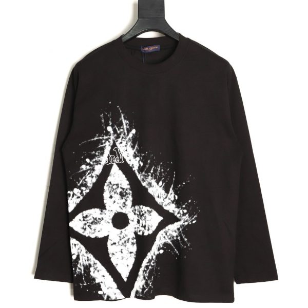 Louis Vuitton Black long-sleeved T-shirt with ink print and large four-leaf clover logo at the hem